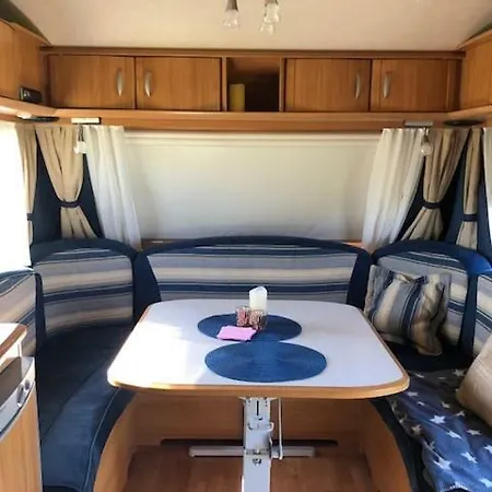 Camping & Marina *